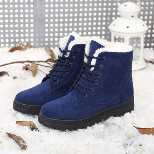 Warm mid-calf snow boots