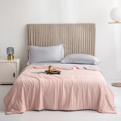 Minimalist Cooling Summer Quilt | Luxury Breathable Bedding