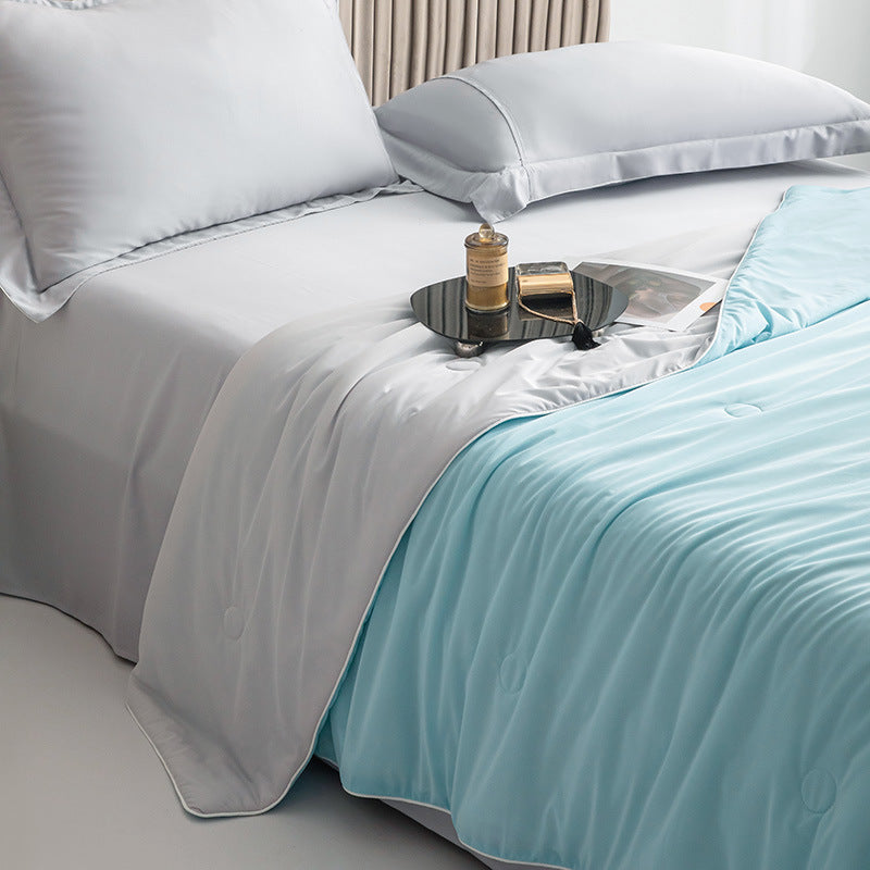 Minimalist Cooling Summer Quilt | Luxury Breathable Bedding